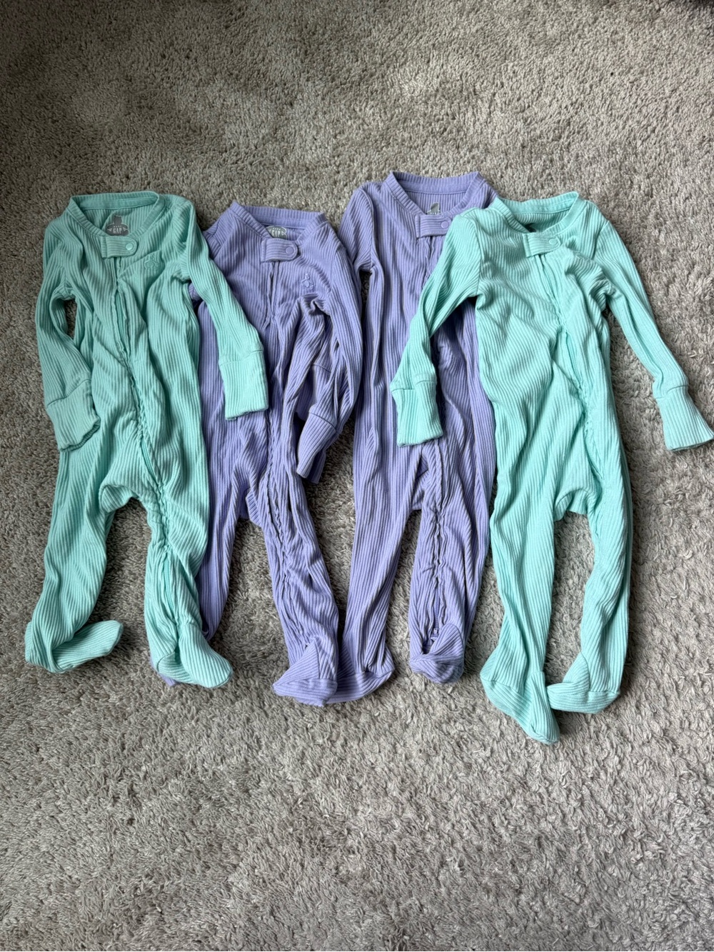 GAP Ribbed Footed One-Piece Pajamas in Mint and Lavender - 4 Pack